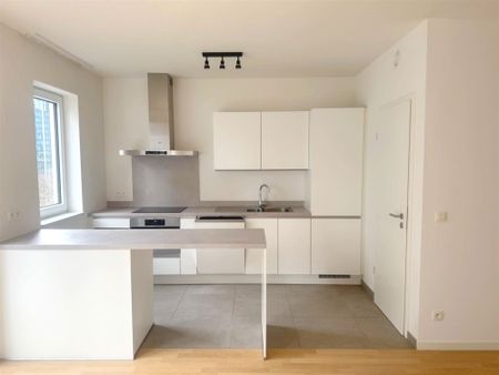 Appartement te huur in Brussel met 2 slaapkamers - Photo 3