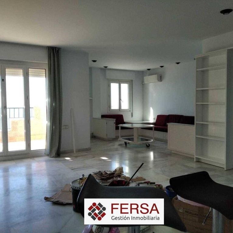 3 room luxury penthouse for rent in El Puerto de Santa María, Andalusia - Photo 1