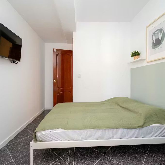 Calle Mirarosas, Málaga, Andalusia 29011 - Photo 1