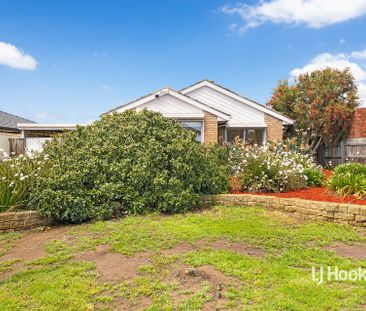 6 Lyrebird Court, Werribee VIC, Belconnen - Photo 3