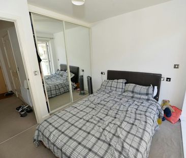 Flat to rent on - Photo 5