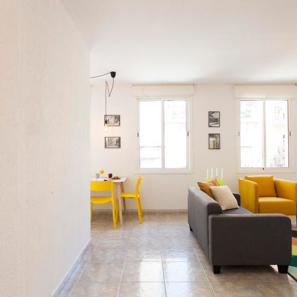 Apartment in Sants for One Person- Ideal for Professional Stays - Foto 1