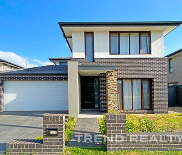 Spacious Family Home In Heart of Elara Estate - Photo 1