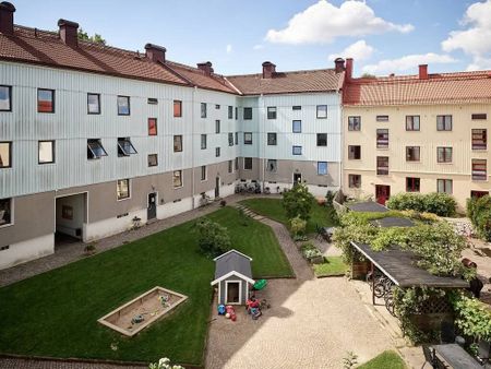 Övre Hallegatan, Göteborg - Photo 2