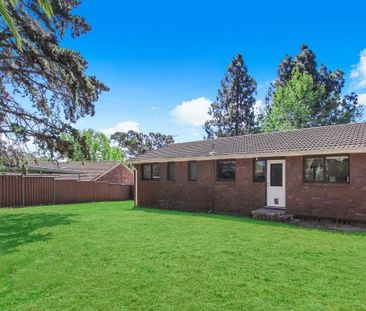 SPACIOUS FOUR BEDROOM FAMILY HOME - Photo 1