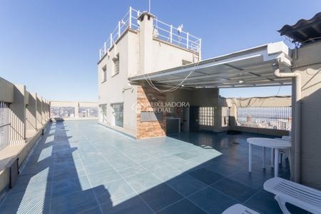 Apartamento com 2 quartos e 81m² para alugar em Centro Histórico, Porto Alegre. - Photo 3