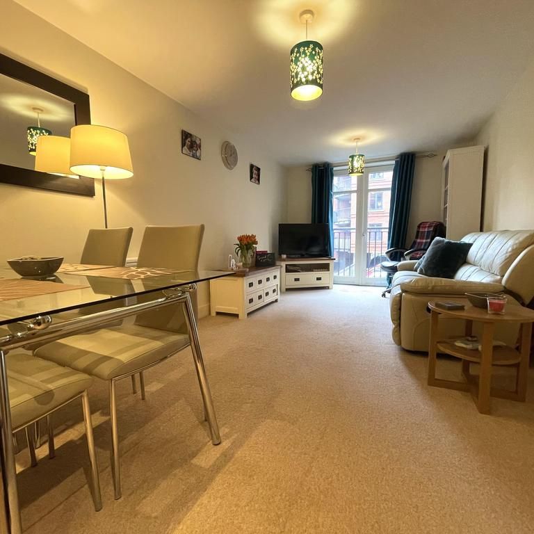 1 bedroom flat to rent - Photo 1
