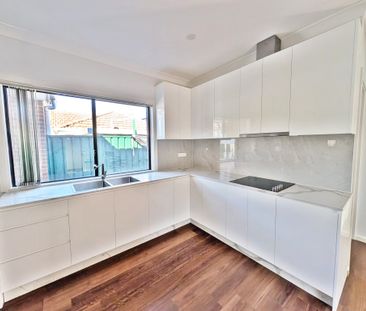 Well-Presented 2 Bedroom Granny Flat - Photo 6