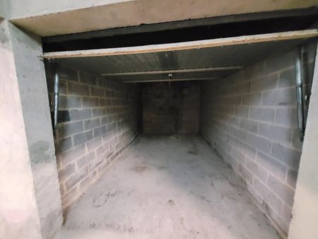 Location Appartement 42m² FAMARS 59300 - Photo 5
