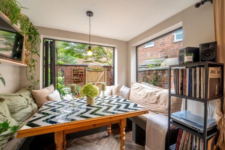 3 bedroom terraced house to rent - Photo 2
