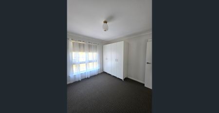 Be the first to live in this beautifully renovated 2-bedroom unit! - Photo 2