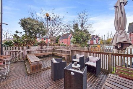 High Street, Theale, Reading, RG7 - Photo 4