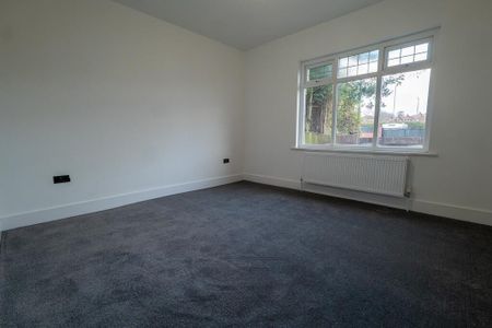 2 bedroom semi-detached bungalow to rent - Photo 4
