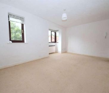 Dalrymple Close, Southgate, N14 - Photo 3