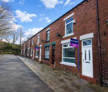 2 bedroom terraced house to rent - Photo 2