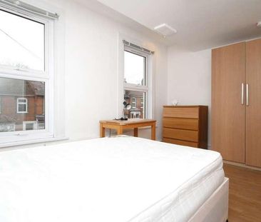 Luton Road, Walthamstow, E17 - Photo 5