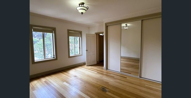 RARE OPPORTUNITY TO LIVE IN A RIPPLESIDE ICON - Photo 1