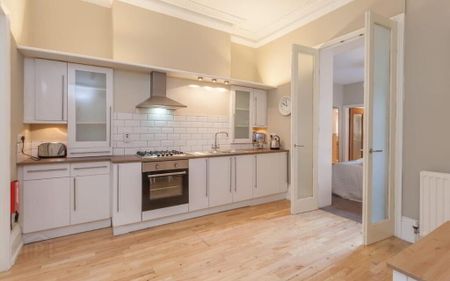 Apt 2, 31 Wellington Park, Belfast, BT9 6DP - Photo 5