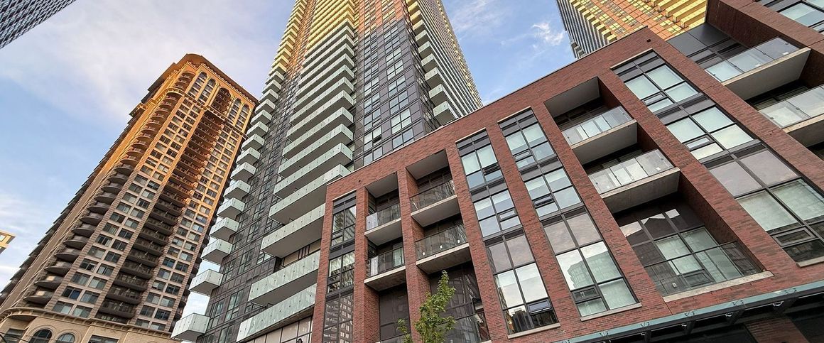 For Lease - 430 Square One Drive Unit# 305, Mississauga, Ontario - Photo 1