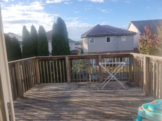 For Lease - 136 McArthur Crescent, Guelph, Ontario - Photo 1