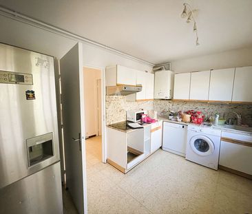 Location Appartement 4 pièces 84m² - Photo 5