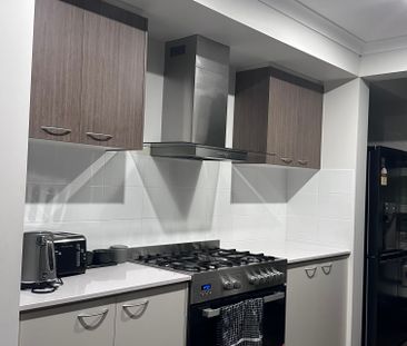 Thornhill Park - Photo 6