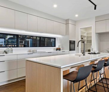 BRAND-NEW EXECUTIVE TOWNHOUSE FOR RENT - Photo 5