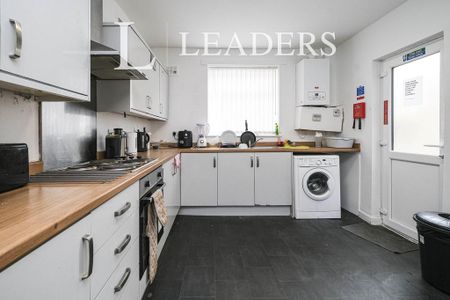 4 bedroom property to rent - Photo 5