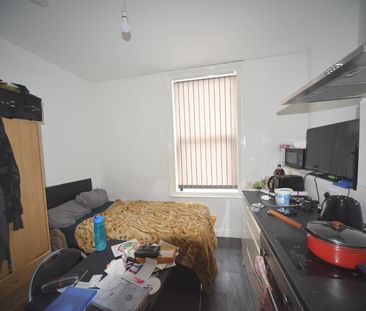 Flat 4 - Photo 3