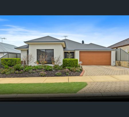 76 Mataitai Loop, Cooloongup, WA 6168 - Photo 2
