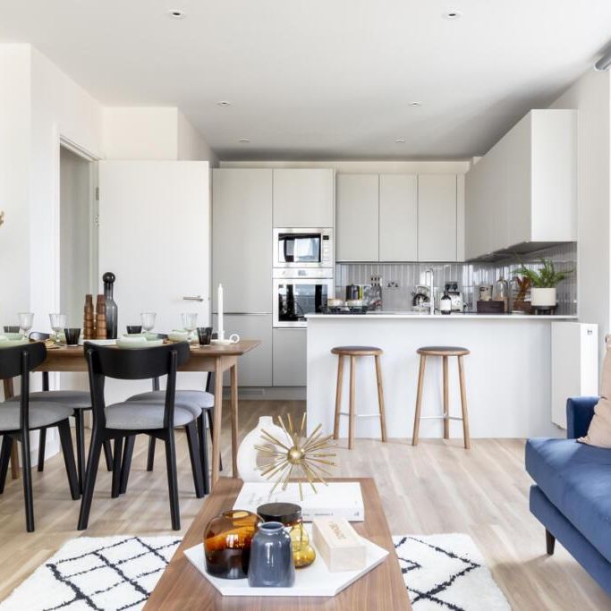 3 bedroom apartment to rent - Photo 1