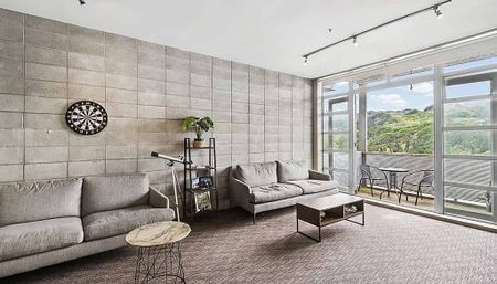 Welcome to apartment 302 in Vespa Apartment. - Photo 2