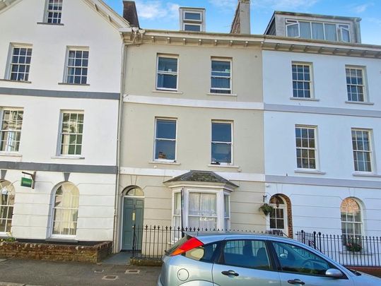 1 bedroom flat to rent - Photo 1