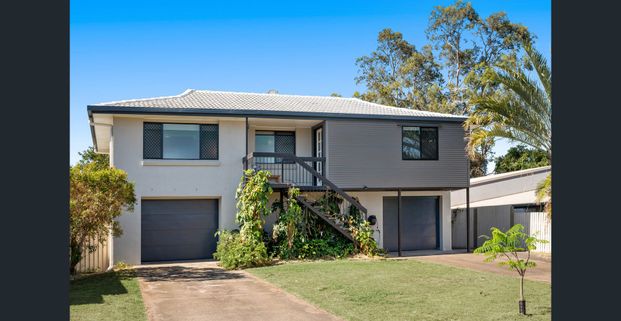 Modern Family Living with Room to Move - Photo 1