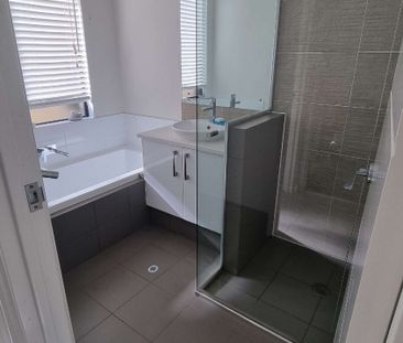 Queens Park - Photo 3