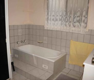 “Cozy Single 1 Bedroom Granny Flat - Water Included” - Photo 2