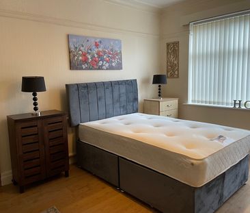 Room in a Shared House, Coleridge Road, M16 - Photo 2