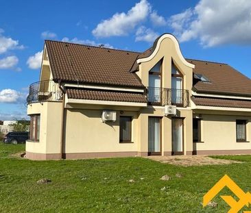 PRENAJATÉ! Priestranná 7-izbová vila pri hrádzi – Rovinka, 1020 m² ... - Photo 2
