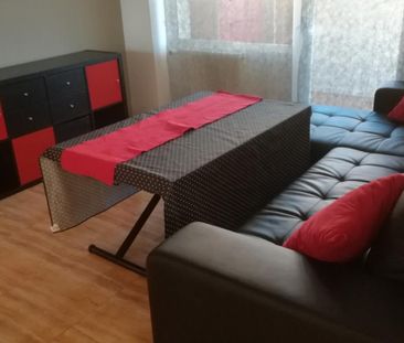 Piso de alquiler en Calle de Maqueda, 67, Aluche - Photo 1