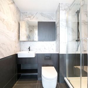 Silverleaf House, 1 Heartwood Boulevard, W3 6ZG - Photo 2