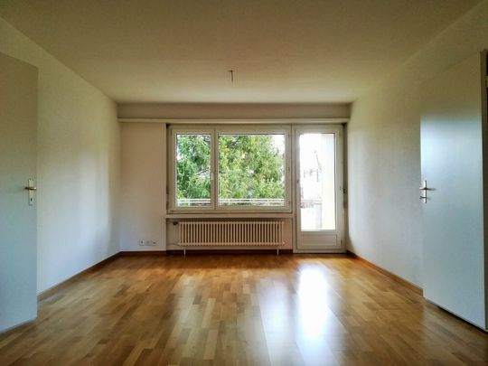 "Günstig wohnen mit guten ÖV-Anschluss - befristete Dauer!" - Photo 1