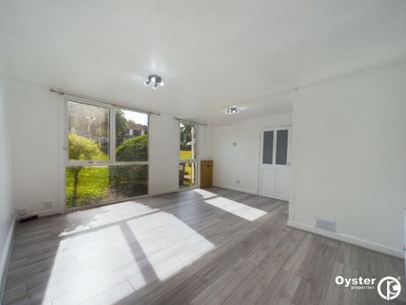 4 bedroom terraced house to rent - Photo 2