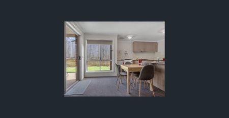 3 bedroom home located in Darley - Photo 2