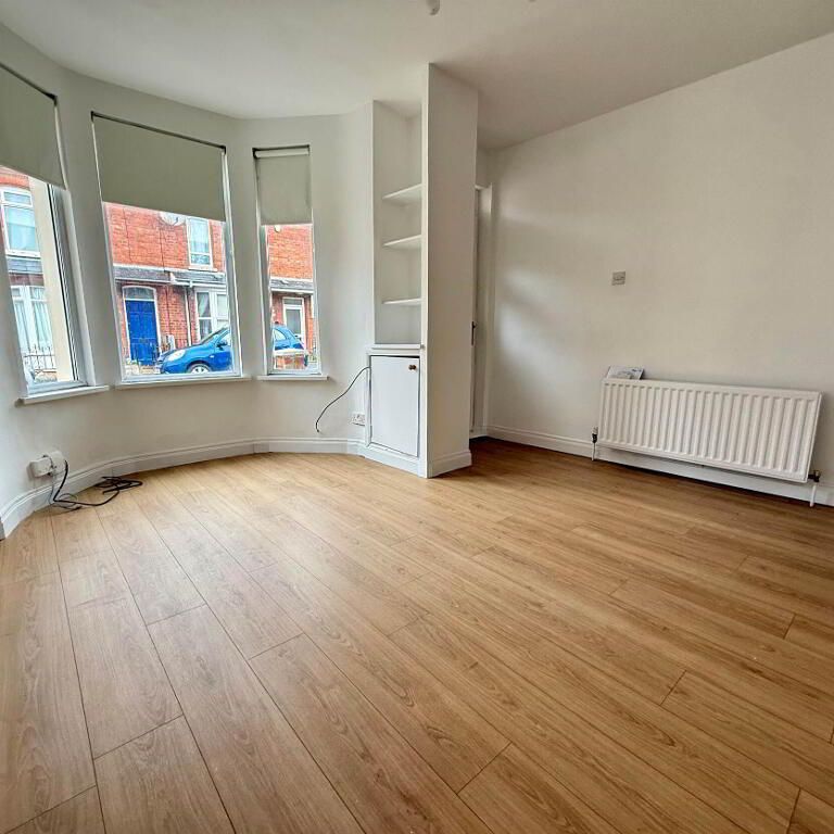 109 Greenore Street, Belfast, BT6 8NF - Photo 1