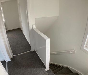 2 bedroom semi-detached house to rent - Photo 5