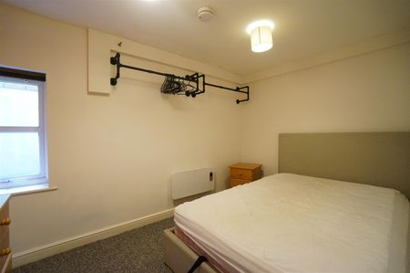 Flat 8, 15 High Street - Photo 5
