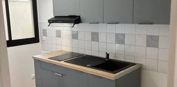 Appartement à louer 2 pièces 49.11m² - Photo 2