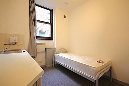 Studio to rent - Photo 5