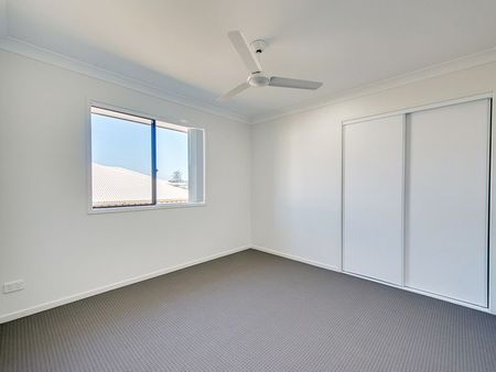 1/9 Joyce Street, Karalee - Photo 3