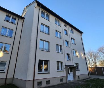 Bezugsfreie Mietwohnung mit ca. 52 m² Wohnfläche und 2 Zimmern in r... - Photo 1